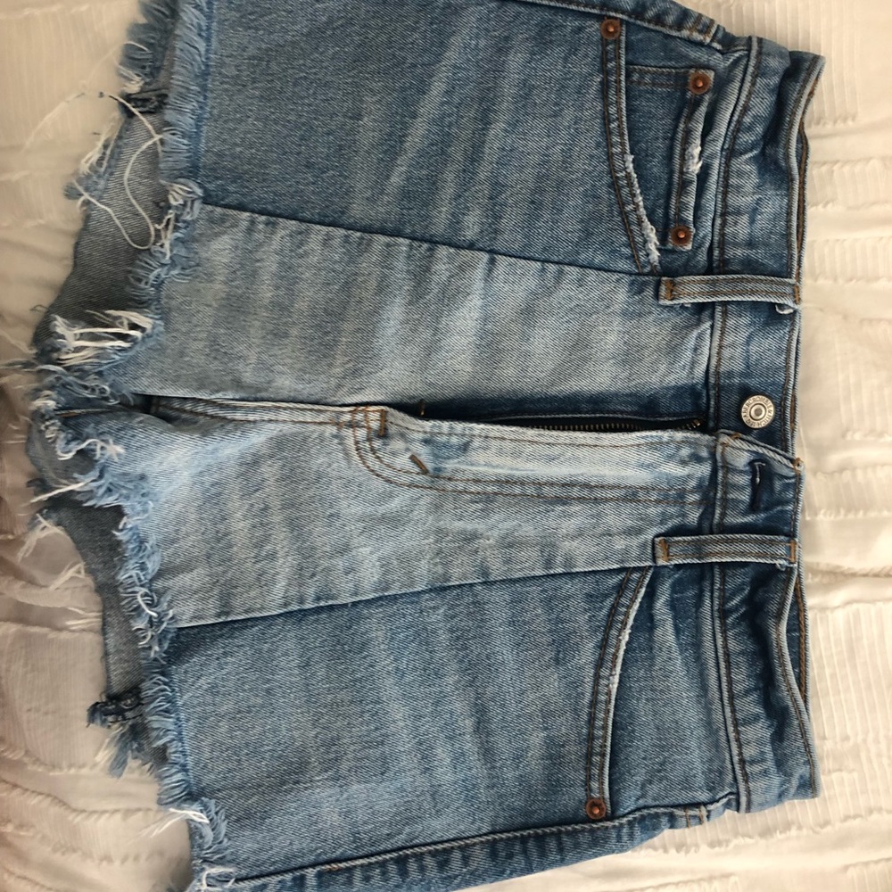 Abercrombie mom shorts